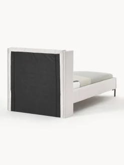Cama Dusk