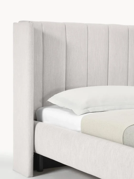 Cama Dusk