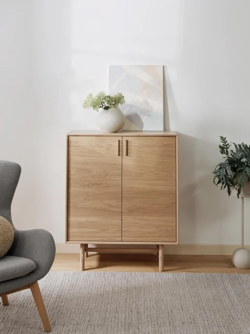 Chiffonnier Con Puertas De Roble Diana
