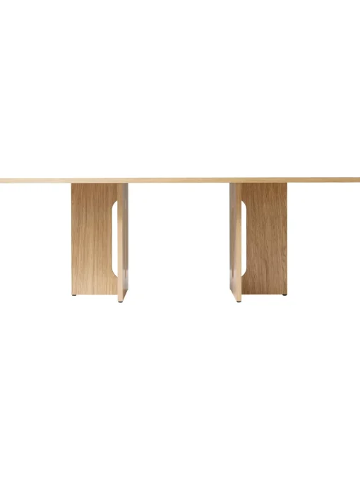 Mesa De Comedor En Madera Clara Androgyne, Tamanos Diferentes