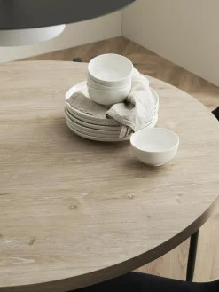 Mesa De Comedor Redonda Con Sillas De Terciopelo Gilda, O 110 Cm