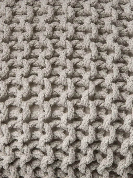 Puff De Punto Artesanal Dori