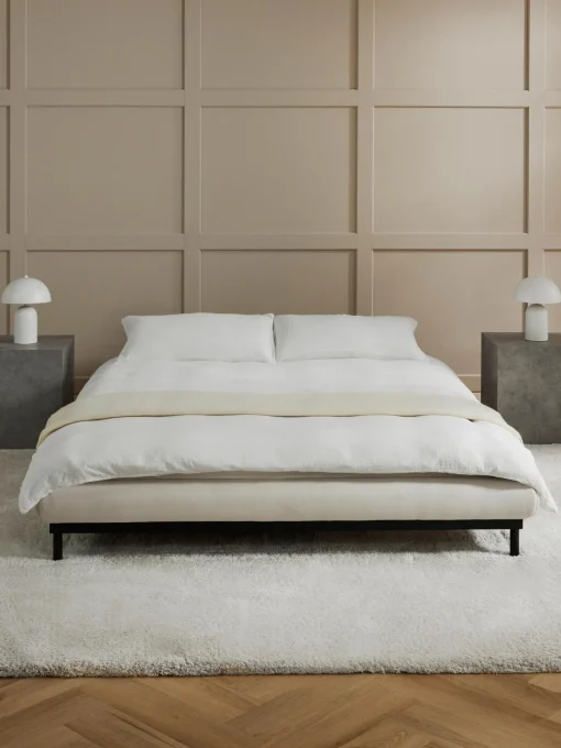 Cama Tapizada Meya