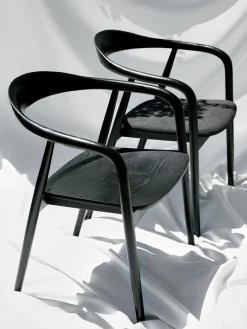 Silla Con Reposabrazos De Madera Angelina