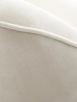 Silla Con Resposabrazos En Terciopelo Ava